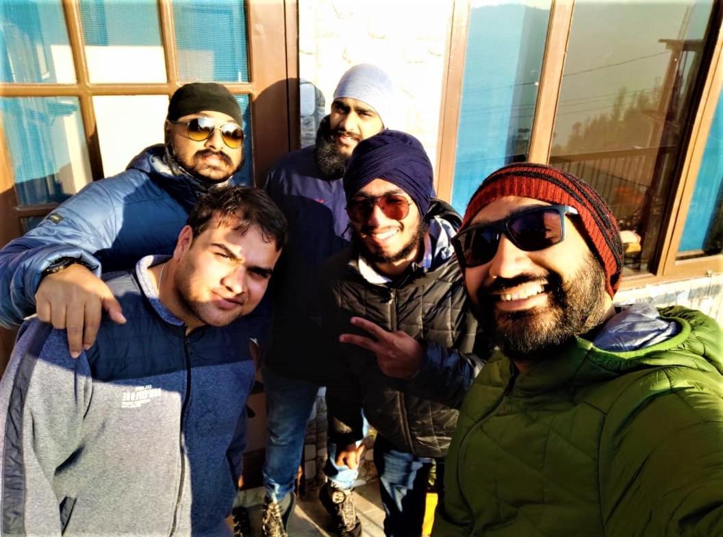 Ferienwohnung Mountain And Peace Shimla Exterior foto