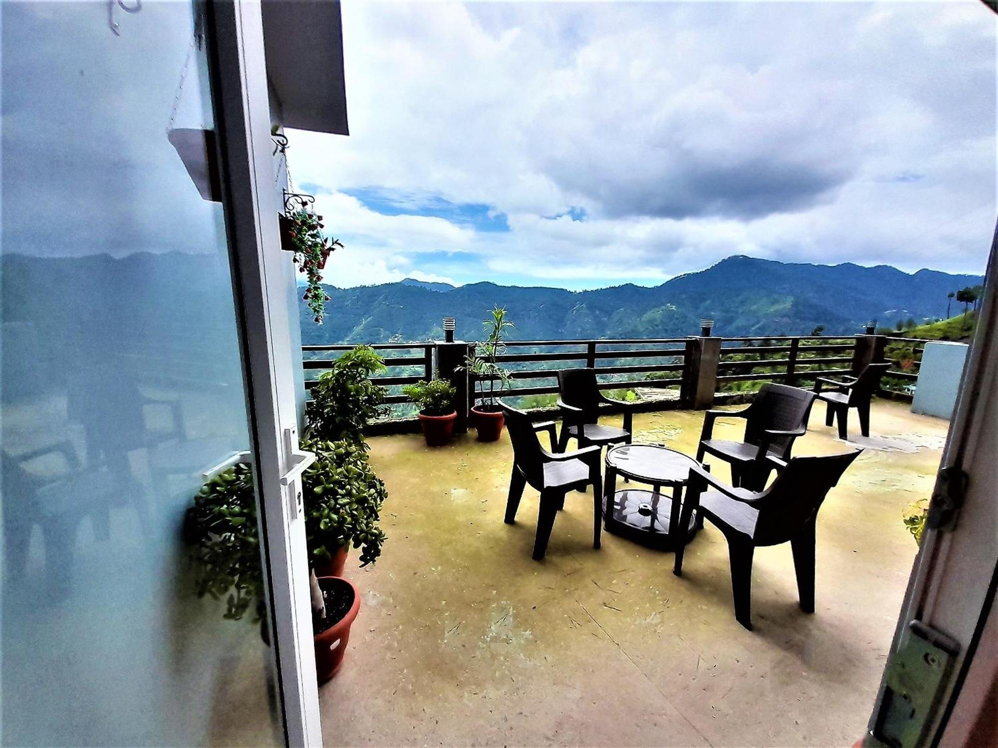 Ferienwohnung Mountain And Peace Shimla Exterior foto